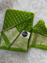 Perrot Green Pure Viscose Gerogette Silk Saree